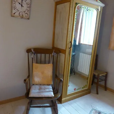 La Champillaumiere Holiday home Champeix